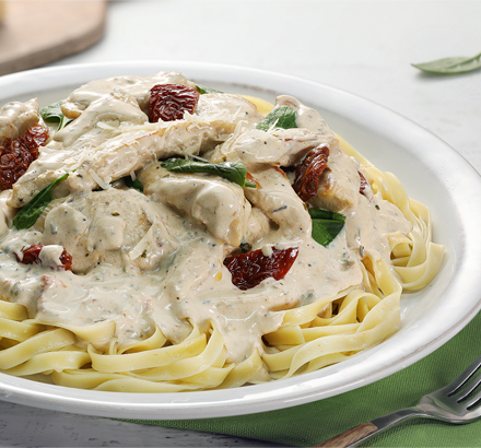 Creamy Pasta With Tender Chicken Breasts